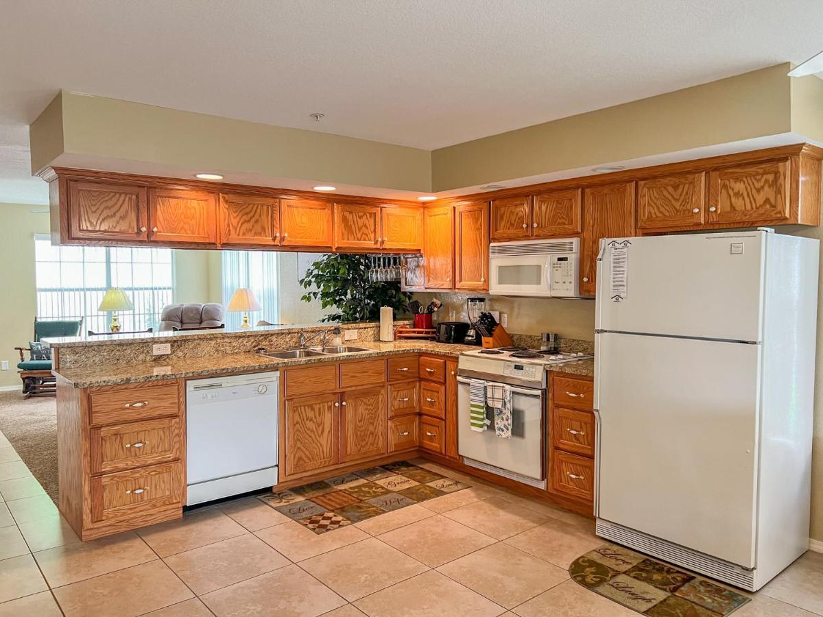 Lake Front 2Br Walk-In With Large Deck - Free Tickets Included - 79-1 Branson Buitenkant foto